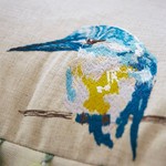 tkan_Harlequin_FAUVISIMO_Harlequin-Fauvisimo-Fabric-collection-persico-design-sage-bird-design-luxur